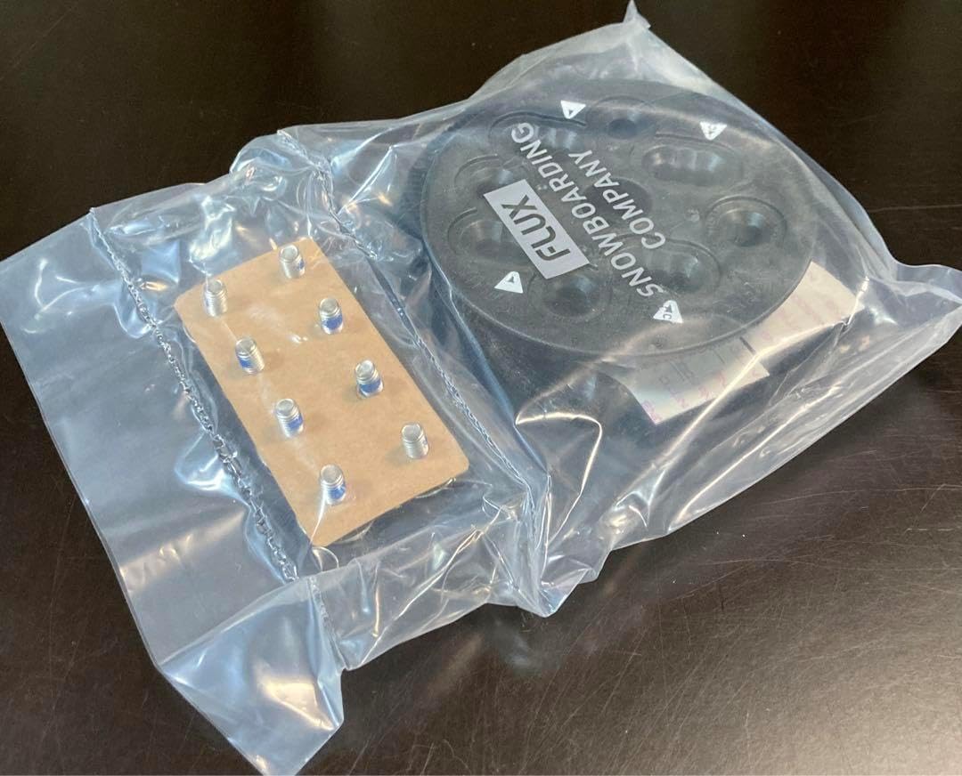 FLUXの23/24年モデルのSR Sサイズ FLUXの23/24年モデルのSR Sサイズ FLUXの23/24年モデル